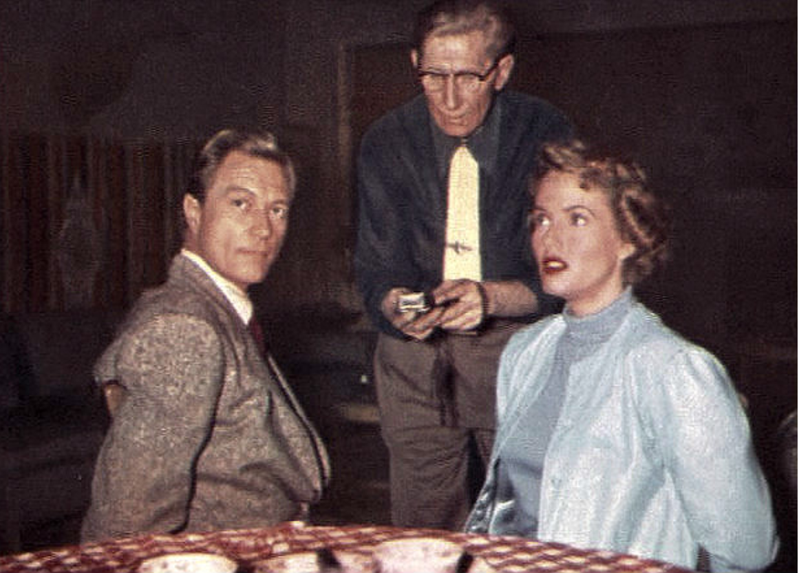 Barbara Britton & Richard Denning Photo of Barbara Britton & Richard Denning