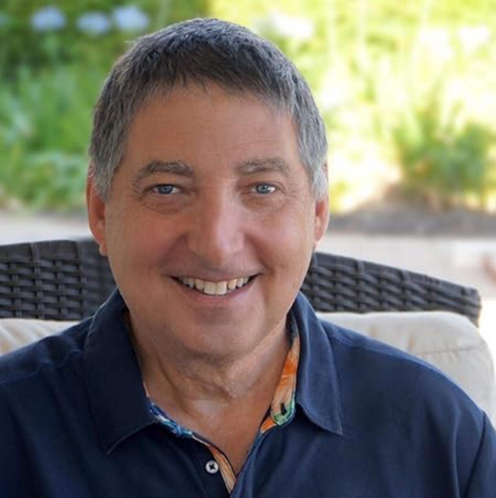 Photo of Lee Goldberg